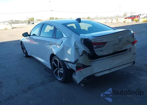 2022 Honda Accord Sport z USA, uszkodzony, nr VIN 1HGCV1F3XNA076351